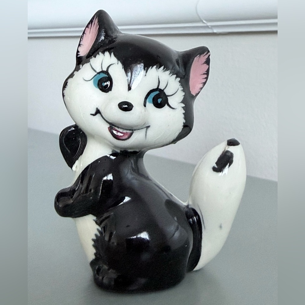 Vintage Skunk